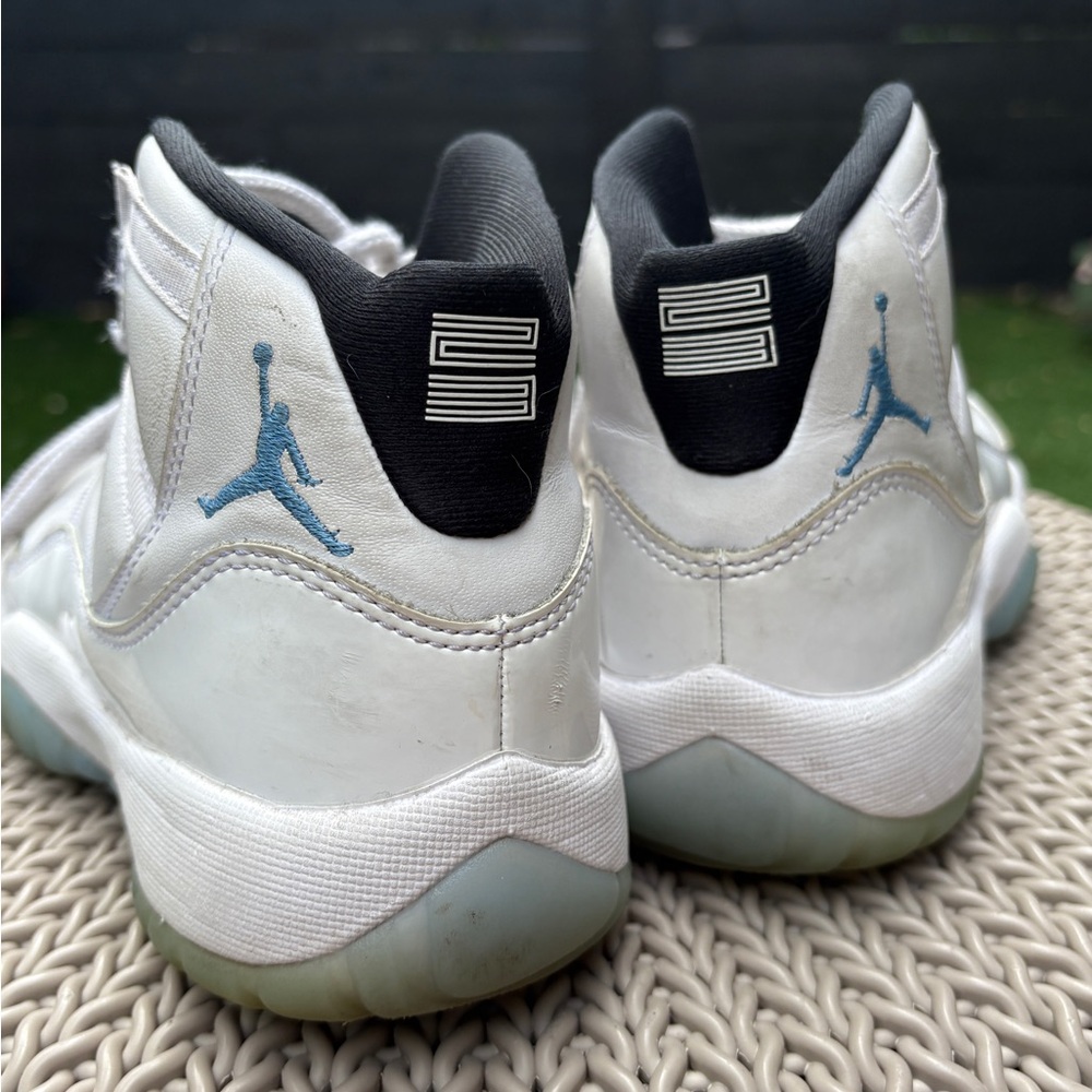 🔥 Nike Air Jordan 11 Retro "Legend Blue" 378038-104 | Size 6.5Y 👟 OG Colorway - Picture 5 of 13